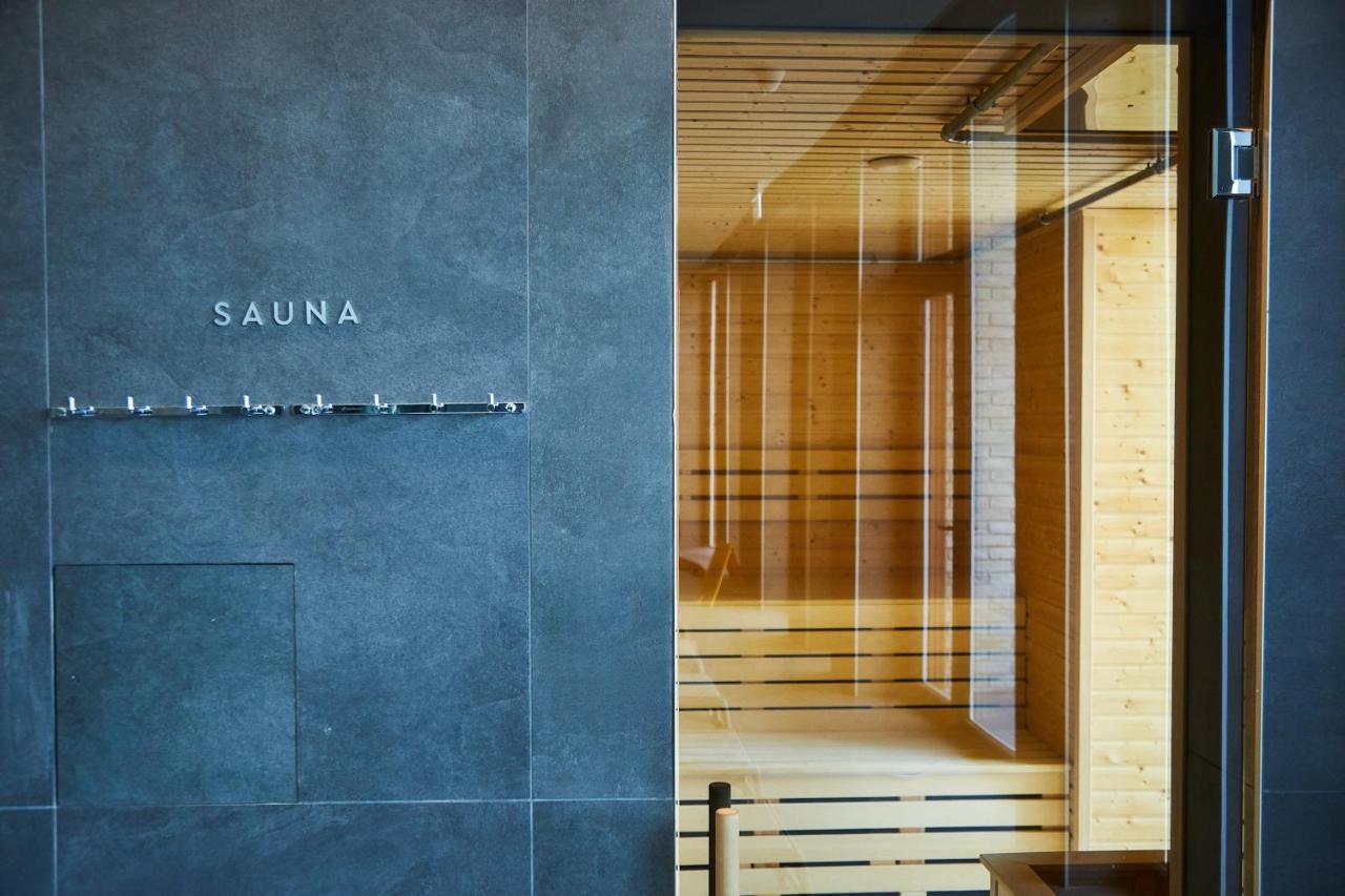 Shambala Wellness Club Hotel Rozhny Kültér fotó
